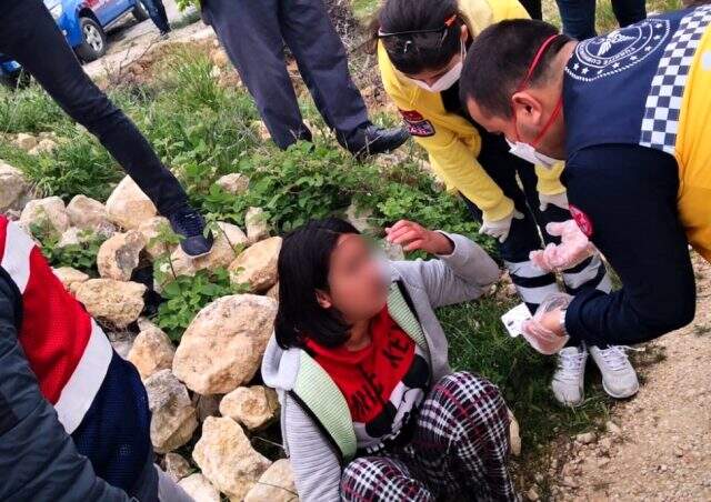 Dün akşam kaybolan 17 yaşındaki kayıp kız, arazide uyurken bulundu
