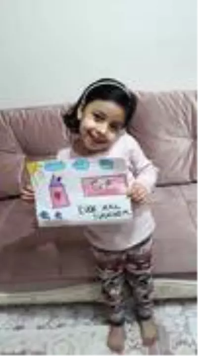 Minik Zeynep'in yüzünü polis ağabeyleri güldürdü