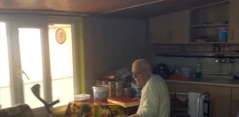 Denizli'de kendisine ulaşılamayan yaşlı kişi, mutfakta Kur'an okurken bulundu