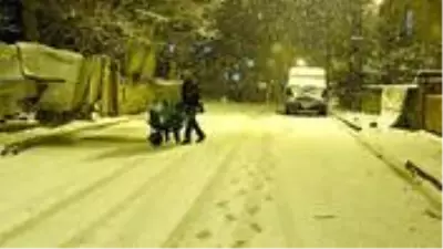 Sarıkamış beyaza büründü, Nisan ayında yağan kar şaşırttı Sarıkamış beyaza büründü, Nisan ayında yağan kar şaşırttı