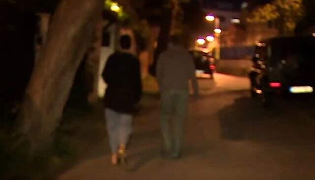 Sokağa çıkma yasağına uymayan Ozan Güven, Cem Yılmaz'ın doğum günü kutlamasına katıldı Sokağa çıkma yasağına uymayan Ozan Güven, Cem Yılmaz'ın doğum günü kutlamasına katıldı
