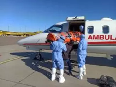 İsveç'teki Türk vatandaşı ambulans uçakla Türkiye'ye getirildi