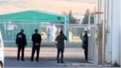 KAYSERİ Etiyopya'dan 289 Türk vatandaşı Kayseri'ye getirildi KAYSERİ Etiyopya'dan 289 Türk vatandaşı Kayseri'ye getirildi
