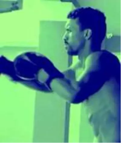 Luis Nani ve Bruno Alves'i Türk antrenör Devrim Akarsu çalıştırıyor Luis Nani ve Bruno Alves'i Türk antrenör Devrim Akarsu çalıştırıyor