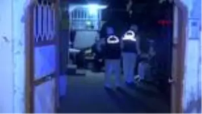 ADIYAMAN Yalnız yaşadığı evde ölü bulundu ADIYAMAN Yalnız yaşadığı evde ölü bulundu