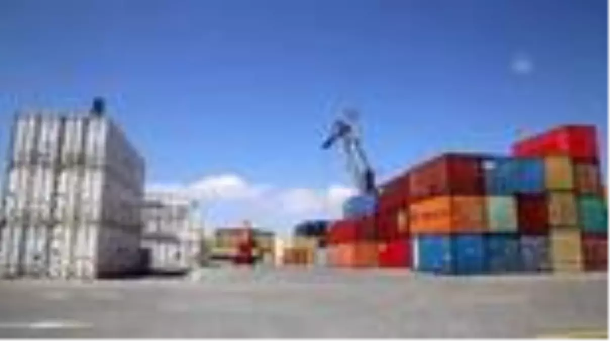 'Dev ihracat treni'nin yükleri Hazar'a açıldı - BAKÜ