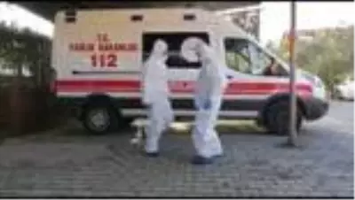 Fethiye'de sağlık çalışanlarından moral dansı