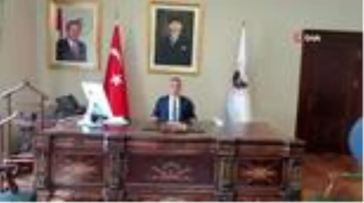 Koronavirüsü yenen Vali Bilgin videoyla süreci anlattı