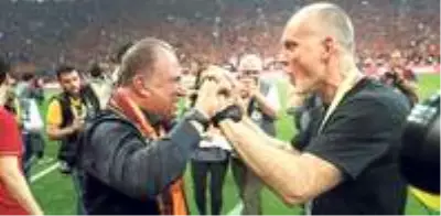 Taffarel'den Fatih Terim itirafı: Galatasaray'dan ayrıldığım için bana kızgın Taffarel'den Fatih Terim itirafı: Galatasaray'dan ayrıldığım için bana kızgın