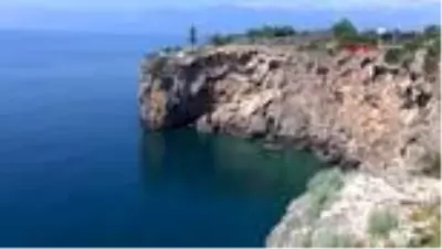 ANTALYA Fotoğraf çektirmek isterken 35 metreden düşen kadın öldü-EK - Haber