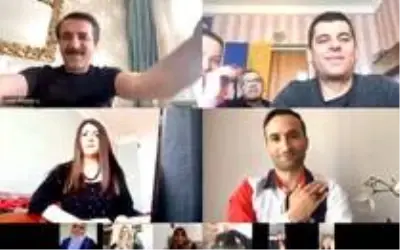 Dünyada İlk defa: 'Türk Gurbetçilere Online Moral Konseri' verildi Dünyada İlk defa: 'Türk Gurbetçilere Online Moral Konseri' verildi