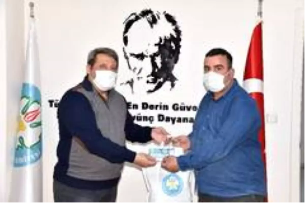 Manisa'da maskeye ulaşamayanlara büyük kolaylık