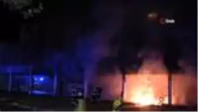 - Almanya'daki yangında ırkçılık şüphesi- 'Aşırıcılık ve terörizm' nedeniyle soruşturma başlatıldı - Almanya'daki yangında ırkçılık şüphesi- 'Aşırıcılık ve terörizm' nedeniyle soruşturma başlatıldı