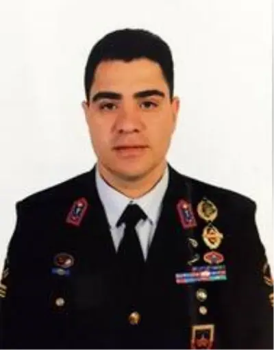 Cansız bedeni bulunan Güneş, 15 Temmuz'da yaralanmış, Elazığ depreminde de görev yapmıştı Cansız bedeni bulunan Güneş, 15 Temmuz'da yaralanmış, Elazığ depreminde de görev yapmıştı