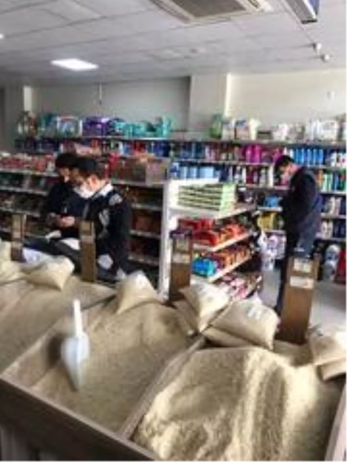 Fahiş fiyat artışına karşı denetimler sıklaştırıldı