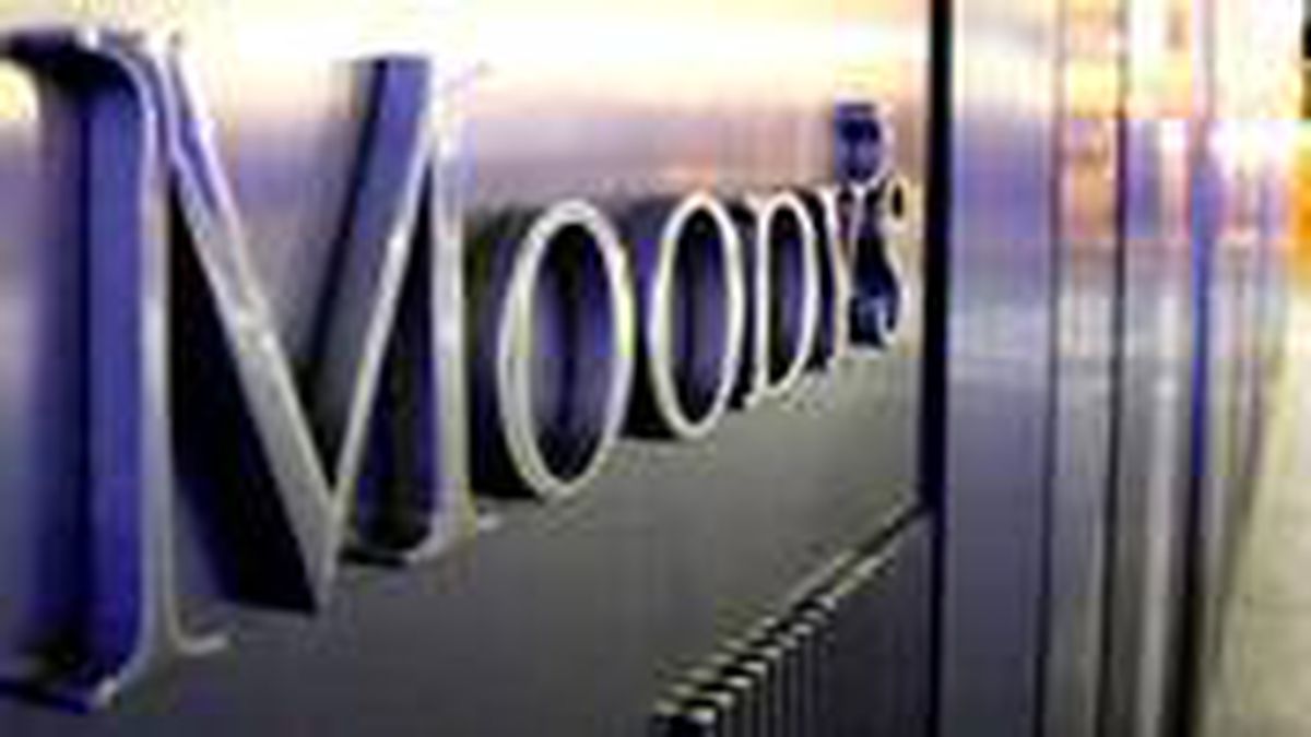 Moody's: Türkiye 2020'de yüzde 5 daralacak, 2021'de ise yüzde 3,5 büyüyecek