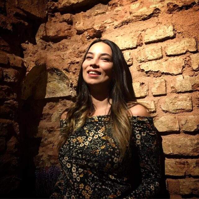 Oyuncu Gamze Aksu, ablasının doğum günü partisinde eniştesi tarafından darp edildi