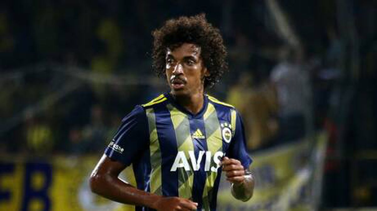 Fenerbahçe, Luiz Gustavo'yu isteyen Lyon'a ret cevabı verdi