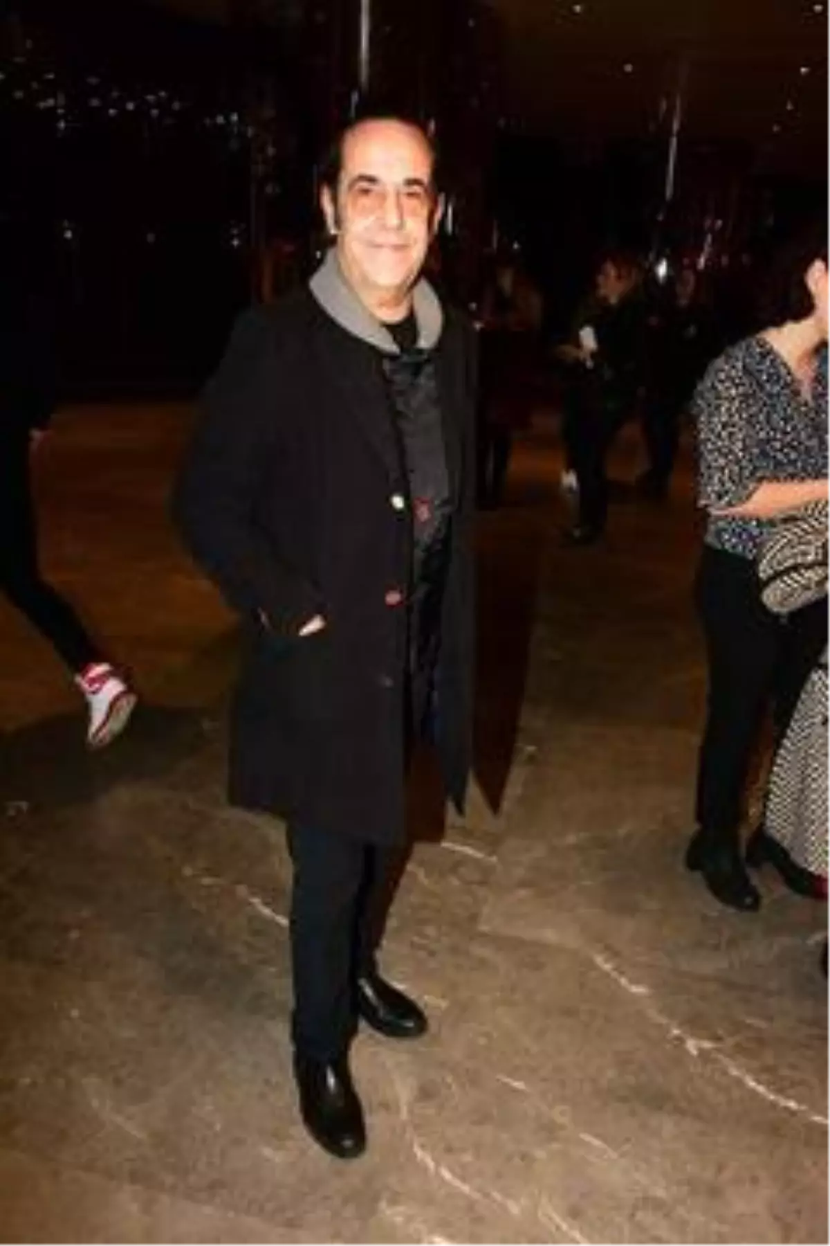 Kanser tedavisi gören Özkan Uğur'dan açıklama geldi