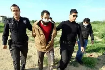 Kırklareli'nde polisin 'dur' ihtarına uymayan şüpheliler kovalamaca sonucu yakalandı Kırklareli'nde polisin 'dur' ihtarına uymayan şüpheliler kovalamaca sonucu yakalandı