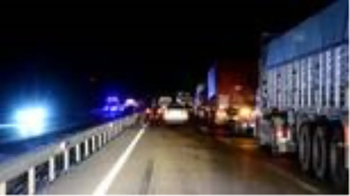 Konya'da ata çarparak devrilen tırın sürücüsü öldü