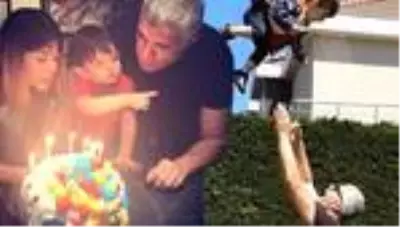 Kuzey 2 yaşında... Özcan Deniz'den oğluna doğum günü mesajı Kuzey 2 yaşında... Özcan Deniz'den oğluna doğum günü mesajı