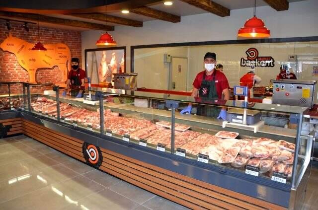Mansur Yavaş bir vaadini daha hayata geçirdi: Ankara'da ilk Başkent Market açıldı Mansur Yavaş bir vaadini daha hayata geçirdi: Ankara'da ilk Başkent Market açıldı