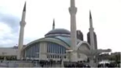 Munzur Çayı’nda akıntıya kapılarak şehit olan Uzman Çavuş Güneş, son yolculuğuna uğurlandı