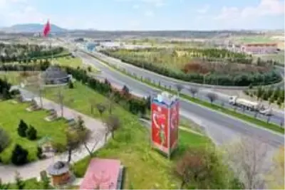 Nevşehir Şehitliği ve Şifa meydanındaki yeni düzenleme beğeni kazandı Nevşehir Şehitliği ve Şifa meydanındaki yeni düzenleme beğeni kazandı