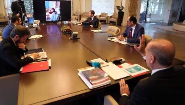 Koronavirüs hastalarıyla görüşen Cumhurbaşkanı Erdoğan müjdeyi verdi: Güzel günler yakın.