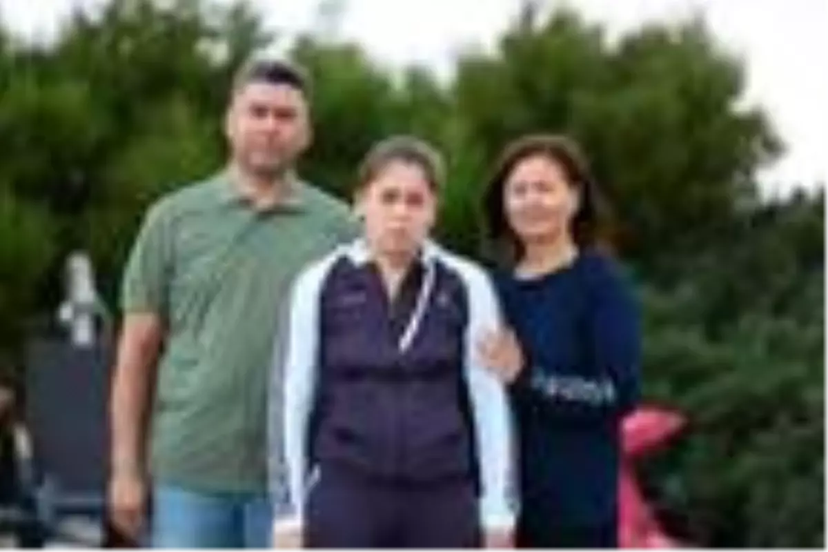 Salgın Şevval'i havuza hasret bıraktı