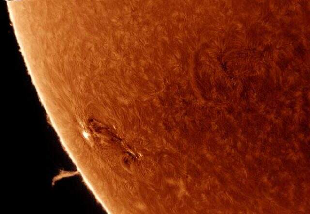 Türk astrofotoğrafçı, ender bir an olan Uluslararası Uzay İstasyonu'nun Güneş'ini görüntülemeyi başardı Türk astrofotoğrafçı, ender bir an olan Uluslararası Uzay İstasyonu'nun Güneş'ini görüntülemeyi başardı