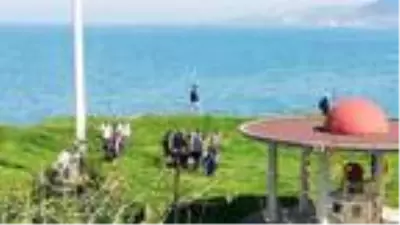 Ordu'da 2 gündür kayıp olan adamın cansız bedeni, denizde taş dolu çantaya zincirli halde bulundu Ordu'da 2 gündür kayıp olan adamın cansız bedeni, denizde taş dolu çantaya zincirli halde bulundu