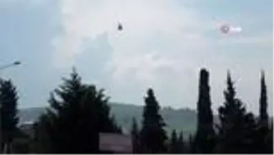 Acil hasta için tarlaya inmek isteyen ambulans helikoptere tarla sahipleri izin vermedi Acil hasta için tarlaya inmek isteyen ambulans helikoptere tarla sahipleri izin vermedi