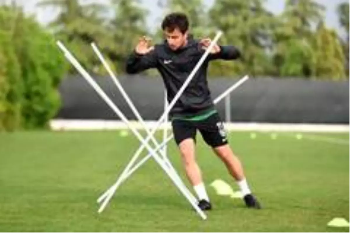 Denizlispor, asgari katılımla antrenman yaptı