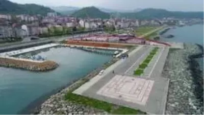 Eşi benzeri olmayan köprünün kaderini vatandaşlar belirleyecek Eşi benzeri olmayan köprünün kaderini vatandaşlar belirleyecek