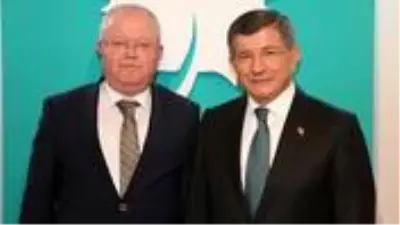 Gelecek Partisi Çanakkale Kurucu İl Başkanı kumar baskınında yakalandı Gelecek Partisi Çanakkale Kurucu İl Başkanı kumar baskınında yakalandı