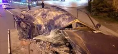 Ordu'da park halindeki kamyona çarpan otomobilin sürücüsü ağır yaralandı Ordu'da park halindeki kamyona çarpan otomobilin sürücüsü ağır yaralandı