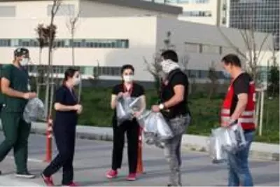 (Özel) Motosiklet Derneği'nden kamu personeline büyük destek (Özel) Motosiklet Derneği'nden kamu personeline büyük destek