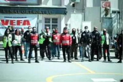 (Özel) Motosiklet Derneği'nden kamu personeline büyük destek (Özel) Motosiklet Derneği'nden kamu personeline büyük destek