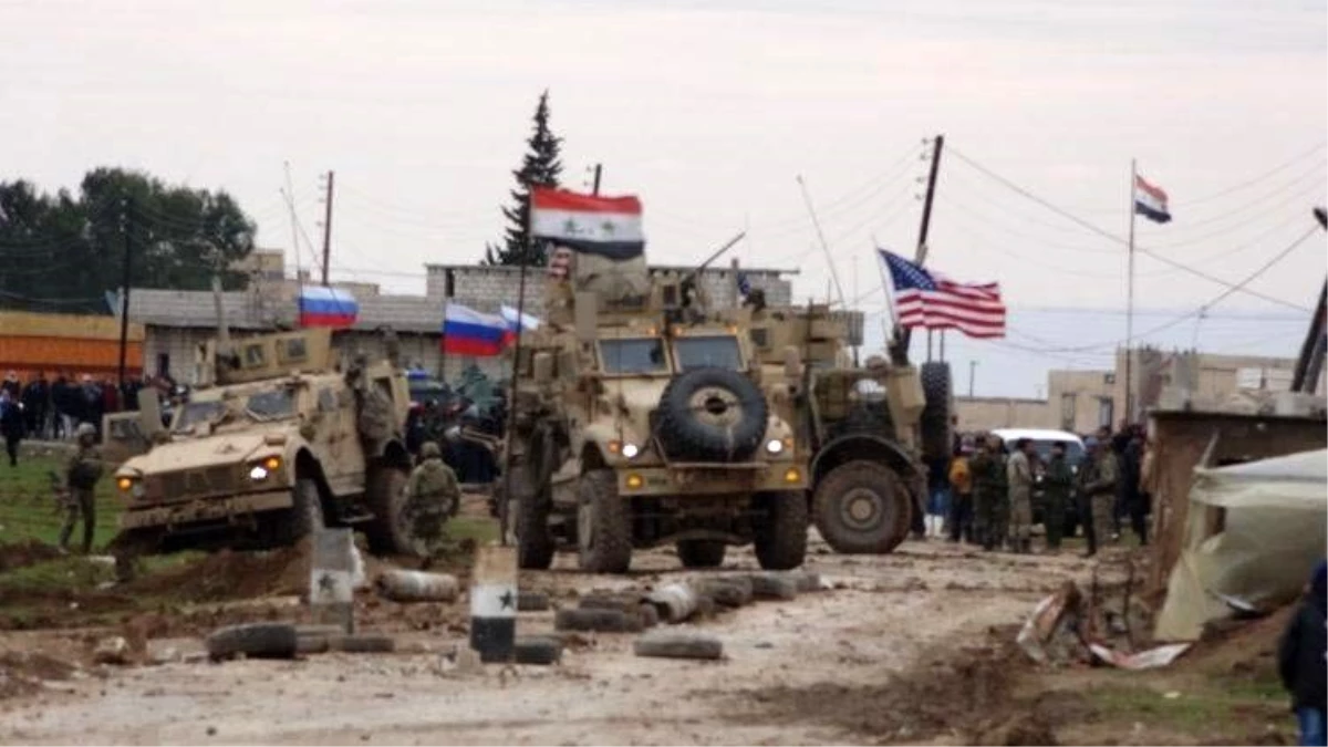Rus ordusu Suriye'de ilk kez ABD askerlerinin yolunu kesti