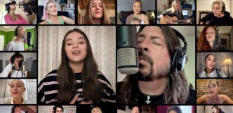 Times Like These: BBC'nin yıldızlarla kaydettiği Foo Fighters şarkısı bir numaraya yükseldi