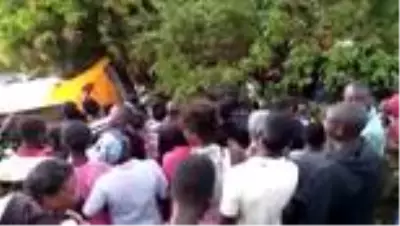 - Zambiya'da otobüs şarampole uçtu: 4 ölü, 15 yaralı - Zambiya'da otobüs şarampole uçtu: 4 ölü, 15 yaralı