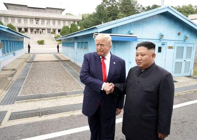 ABD Başkanı Trump, Kim Jong-un'un fotoğraflarını gördüğü için memnun