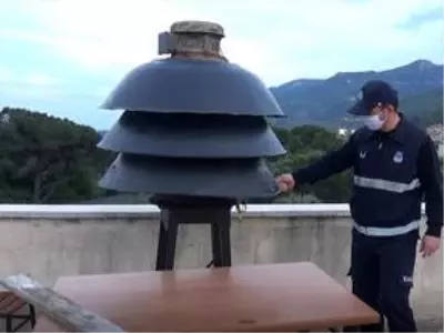 Denizli'nin Buldan ilçesinde çalınan sirenle oruç açma geleneği devam ediyor Denizli'nin Buldan ilçesinde çalınan sirenle oruç açma geleneği devam ediyor