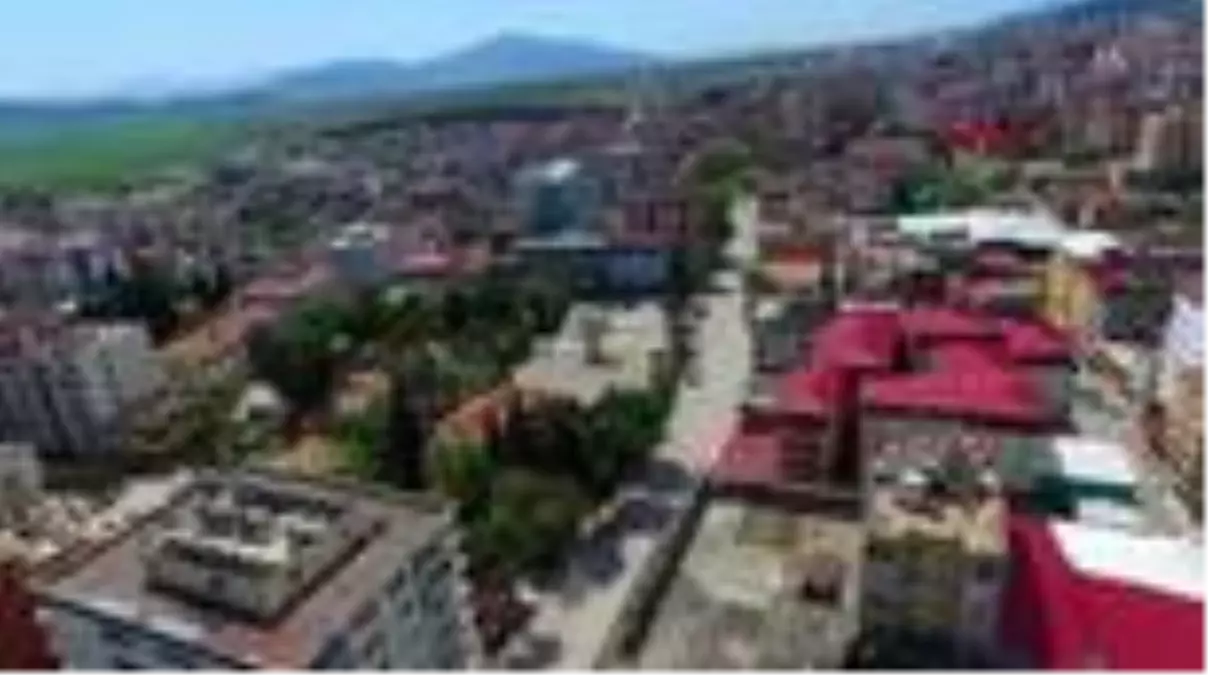 GAZİANTEP Gazeteyi sokaklarda bağırarak dağıttı