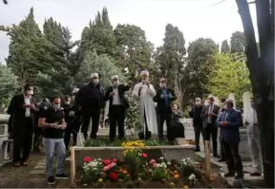 İlahiyatçı-yazar Ömer Döngeloğlu son yolculuğuna uğurlandı İlahiyatçı-yazar Ömer Döngeloğlu son yolculuğuna uğurlandı