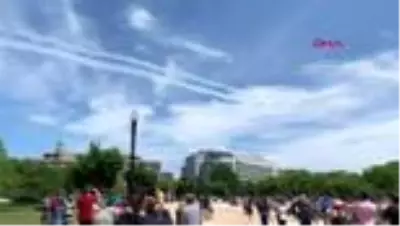 Washington'da savaş uçaklarından sağlık çalışanlarına destek uçuşu Washington'da savaş uçaklarından sağlık çalışanlarına destek uçuşu