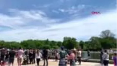 Washington'da savaş uçaklarından sağlık çalışanlarına destek uçuşu Washington'da savaş uçaklarından sağlık çalışanlarına destek uçuşu