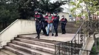 Yavru eşeği kangal köpeklerine parçalatan şahıs yakalandı Yavru eşeği kangal köpeklerine parçalatan şahıs yakalandı